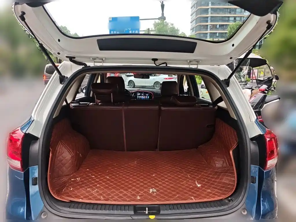 Kia KX3 2016 — фото 10
