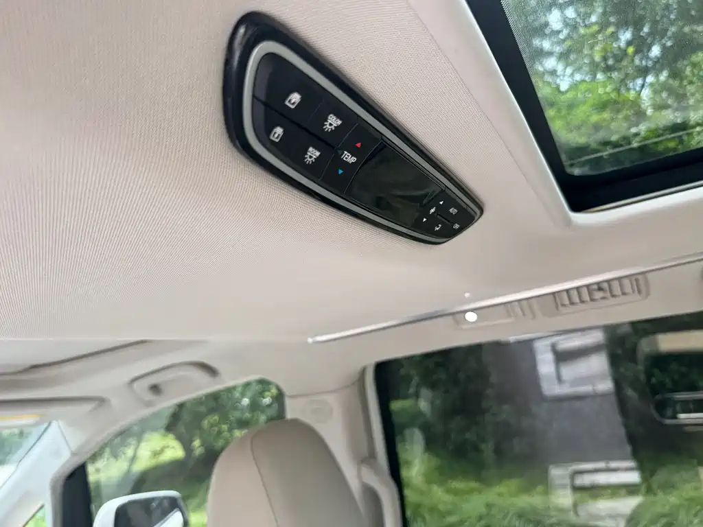 GAC Motor Trumpchi M8 2019 — фото 9