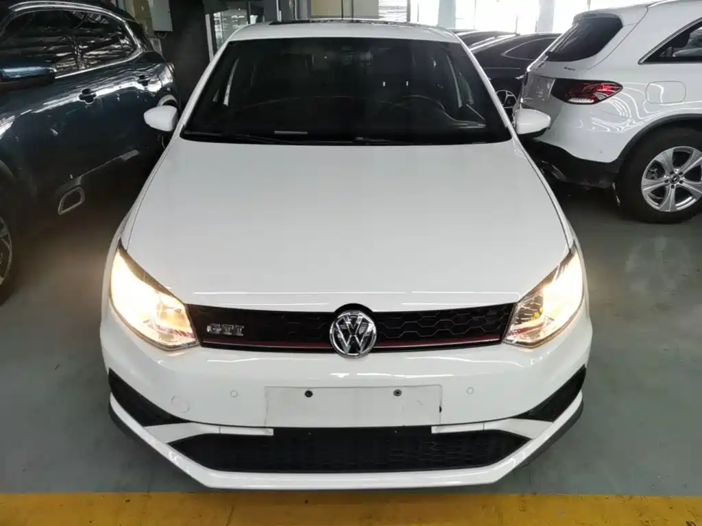 Volkswagen Polo 2016