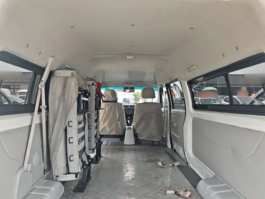 Jinbei Hiace X30L 2023