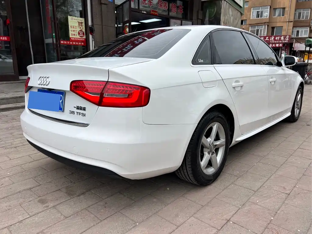 Audi A4L 2013