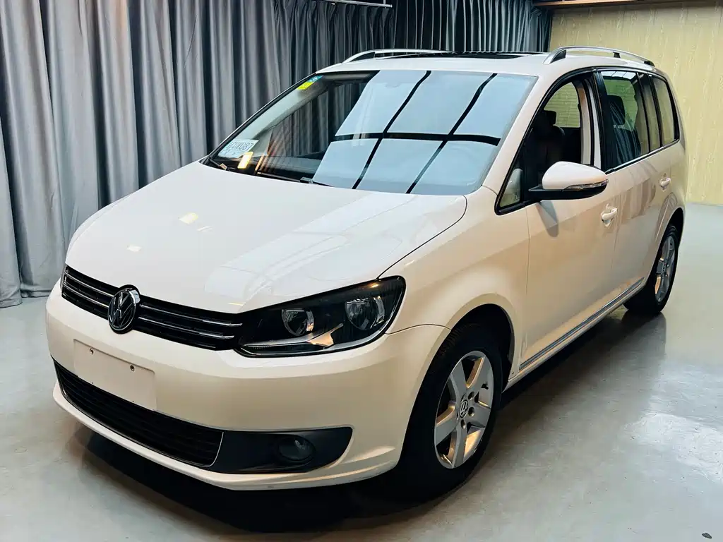 Volkswagen Touran 2013