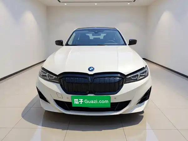 BMW i3 2024
