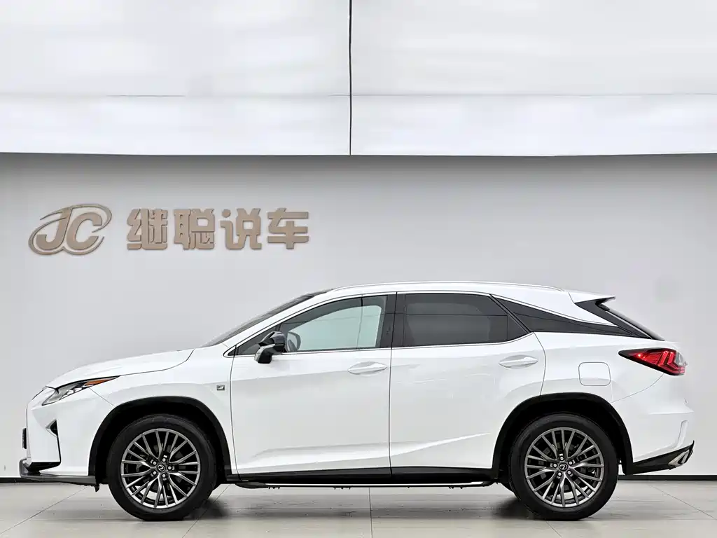 Lexus RX 2017 — фото 15
