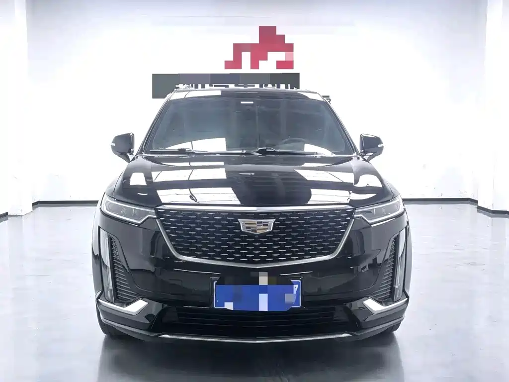 Cadillac XT6 2021 — фото 2