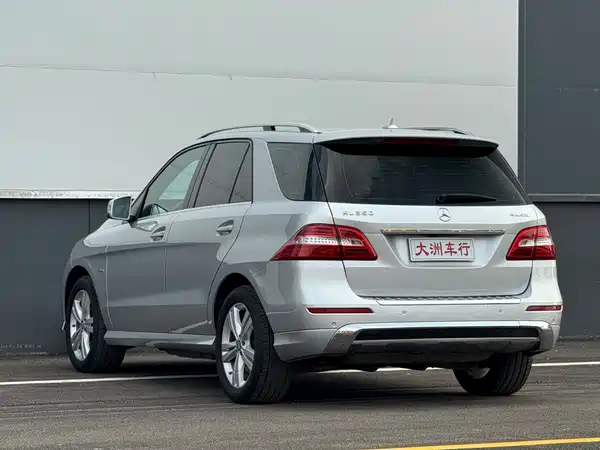 Mercedes-Benz M-Class 2012