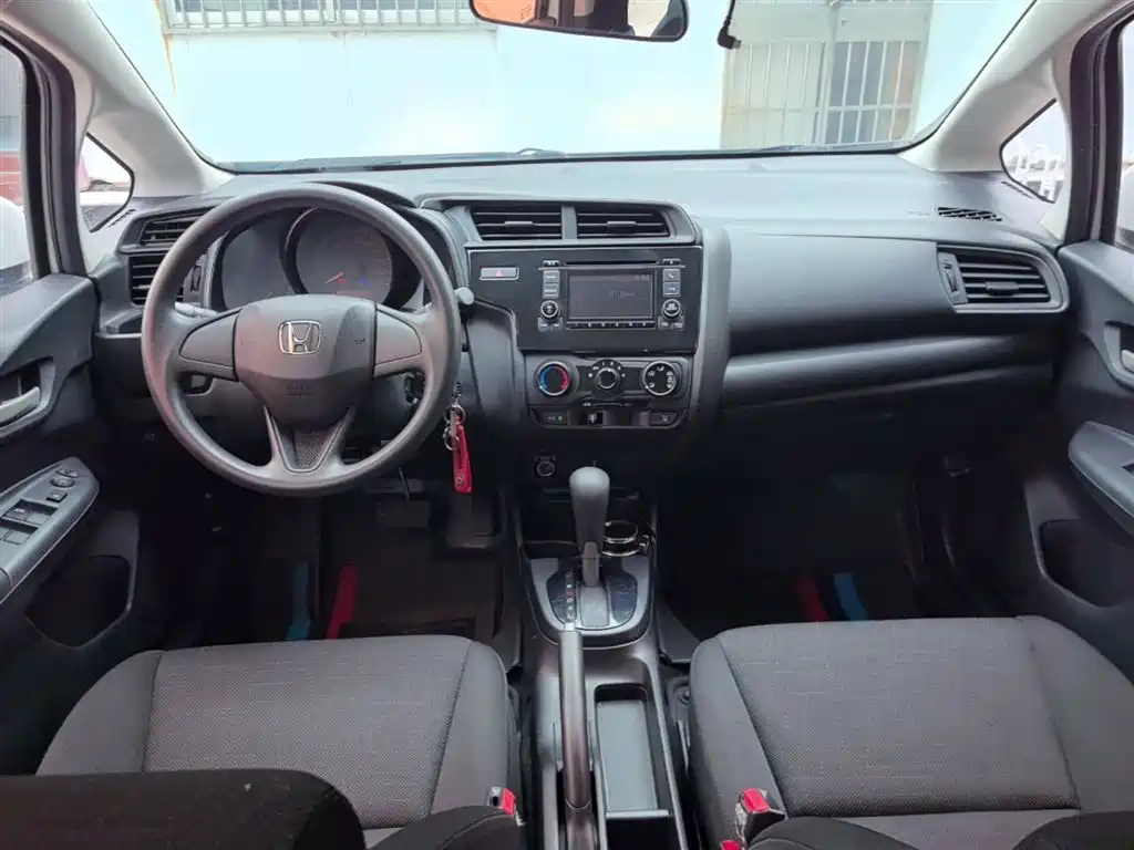 Honda Fit 2019 — фото 10