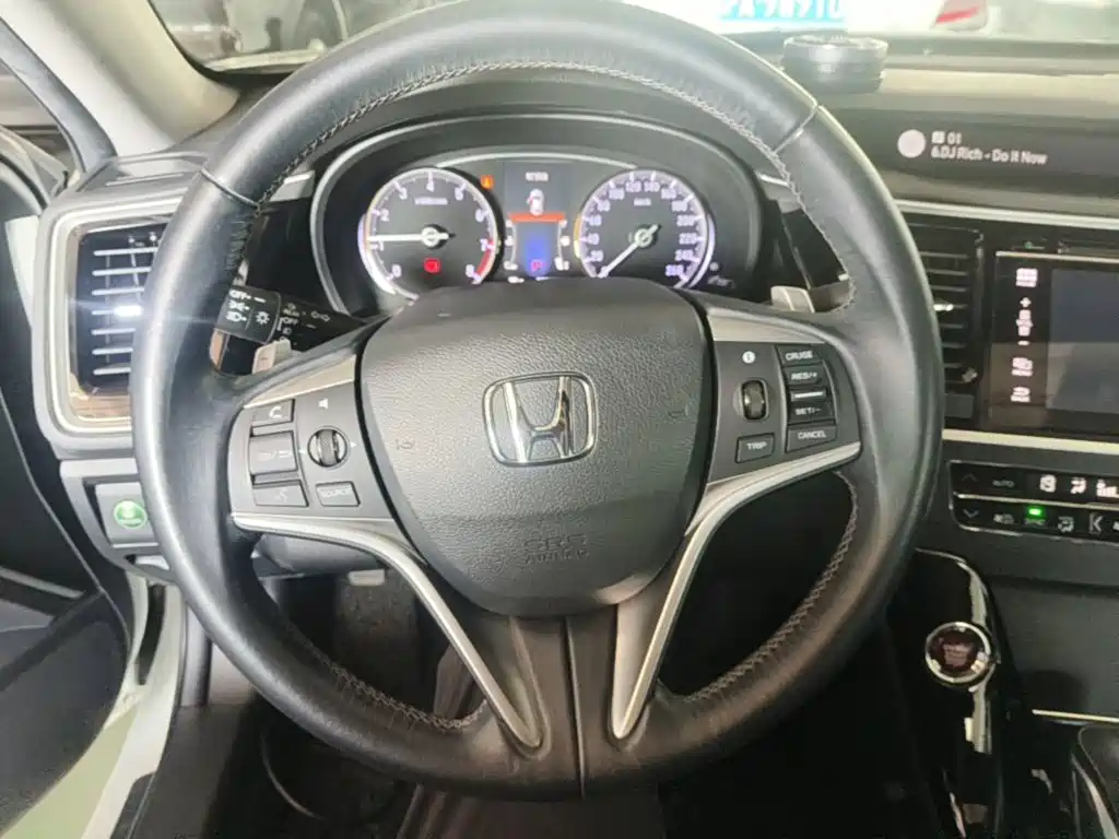 Honda Spirior 2018 — фото 11