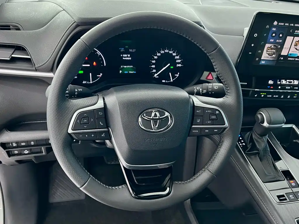 Toyota Sienna 2025 — фото 15