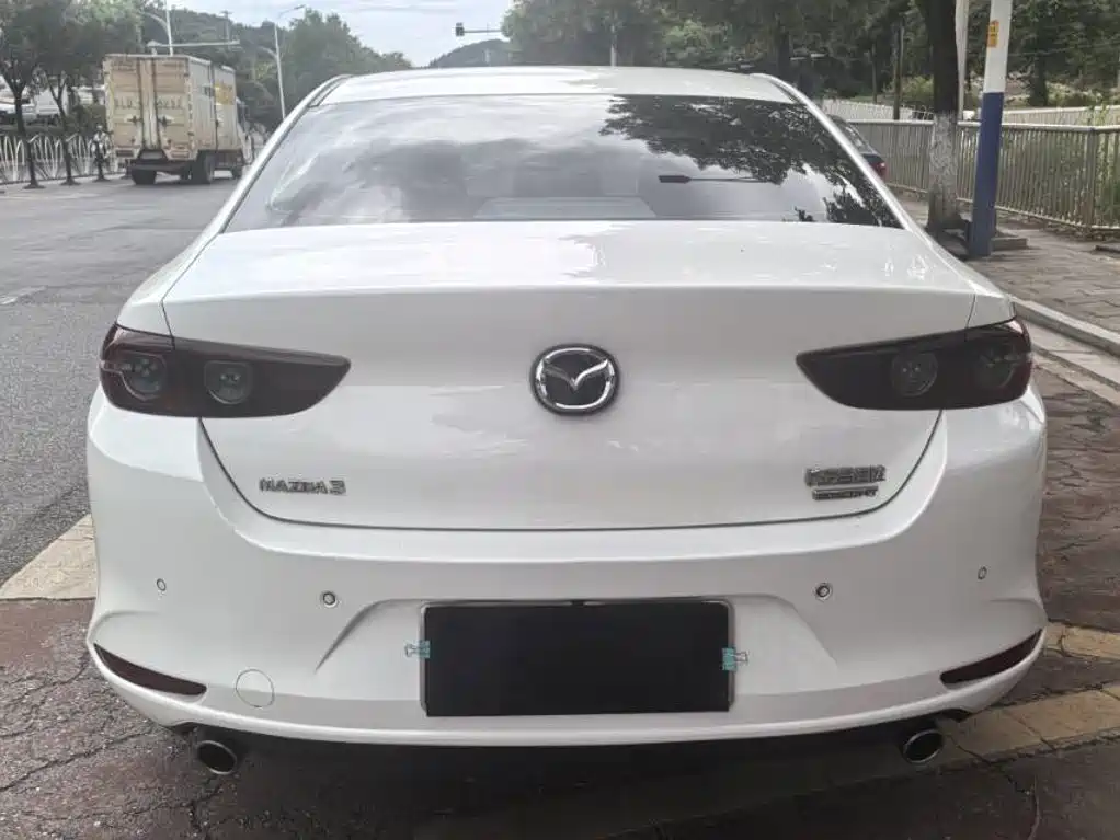 Mazda 3 Axela 2020