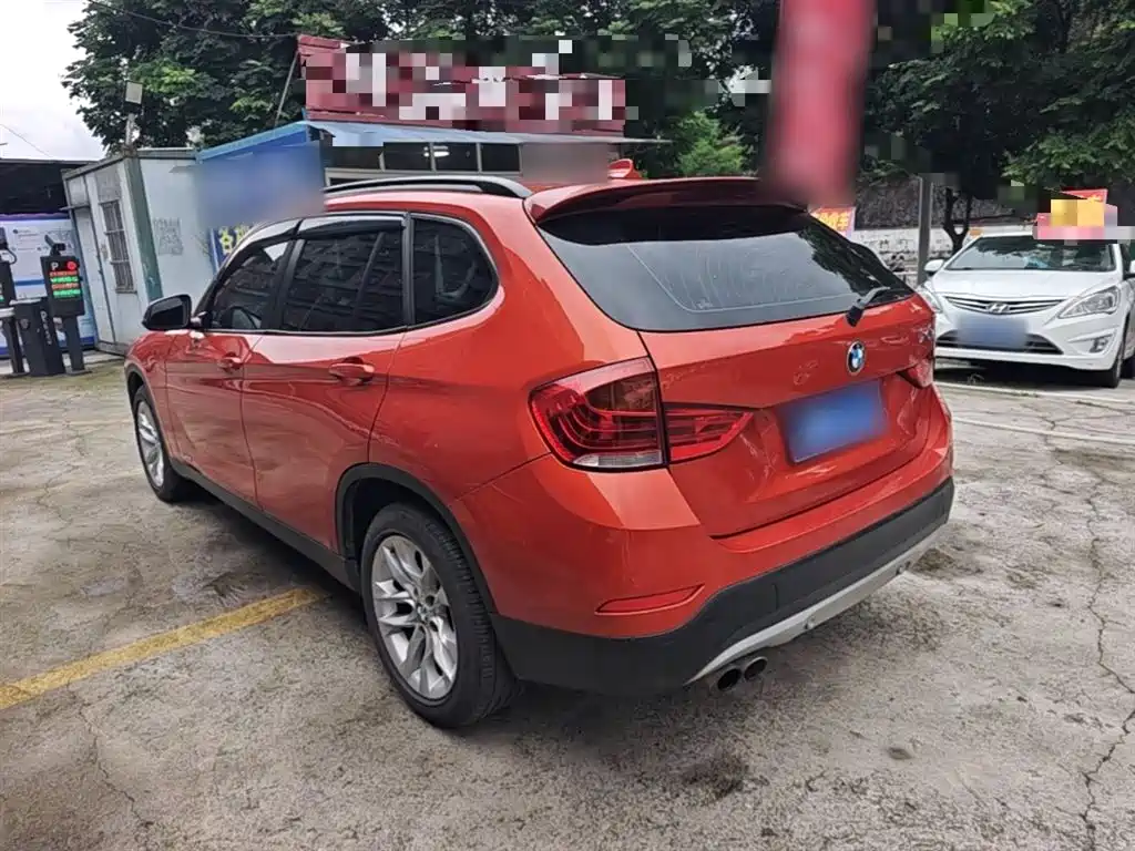 BMW X1 2015 — фото 5