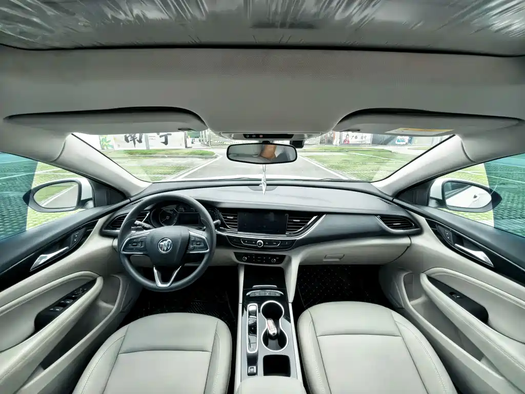 Buick Regal 2022 — фото 19