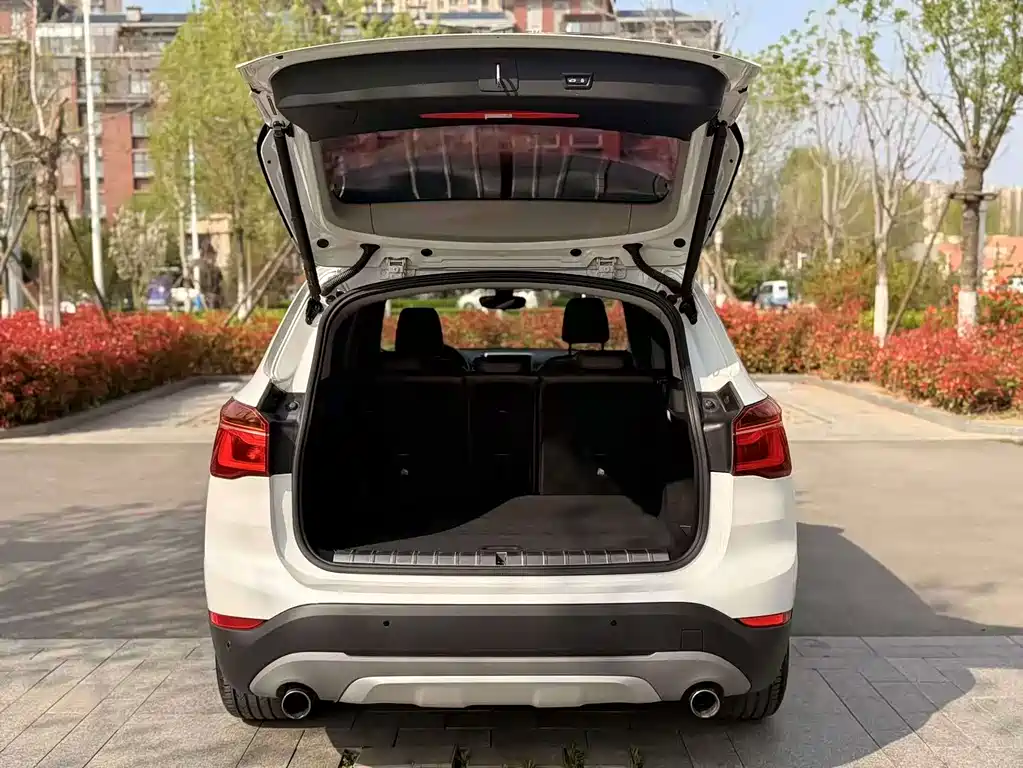 BMW X1 2019 — фото 13