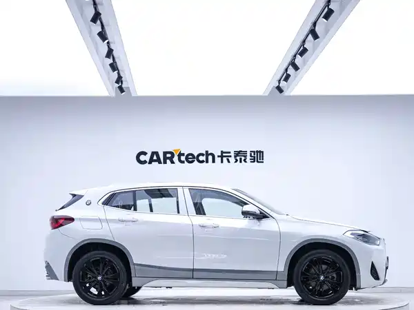 BMW X2 2021
