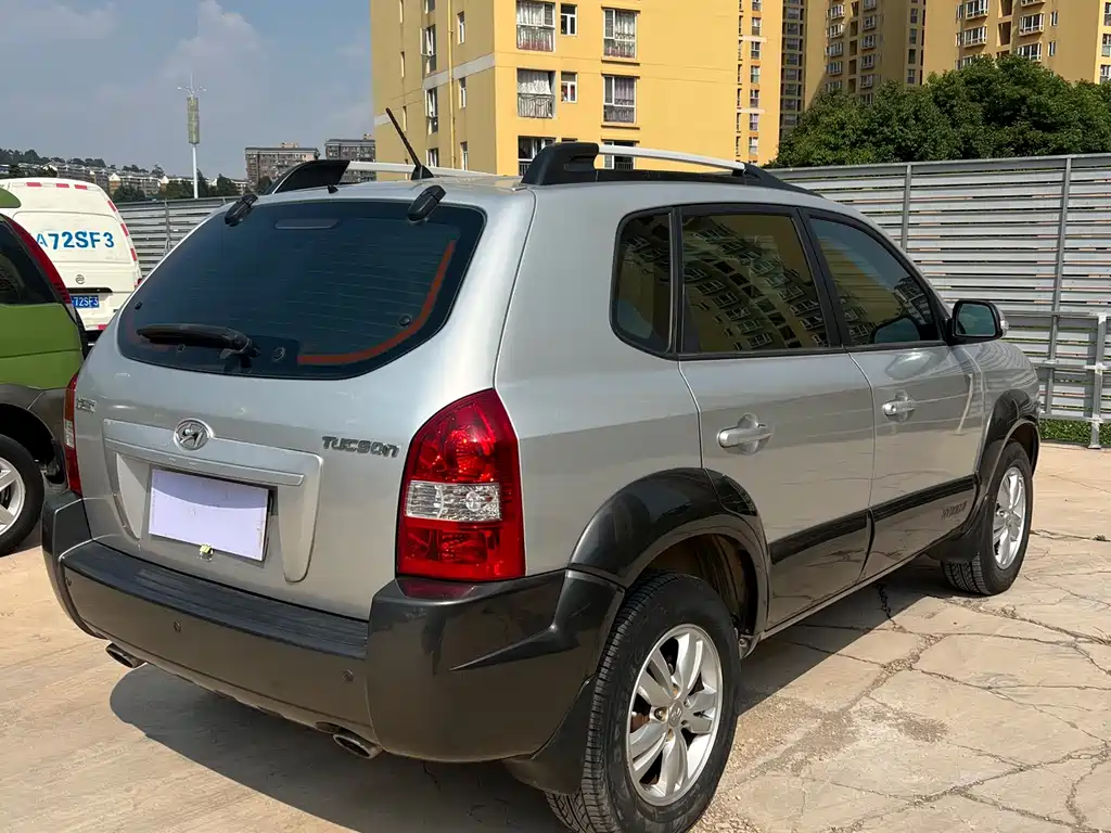 Hyundai Tucson 2010 — фото 13