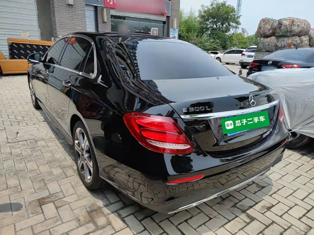 Mercedes-Benz E-Class 2016
