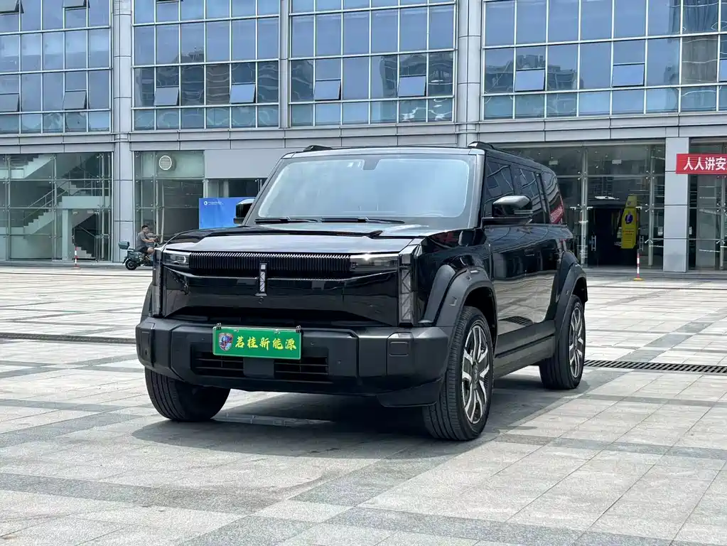 iCAR 03 2024