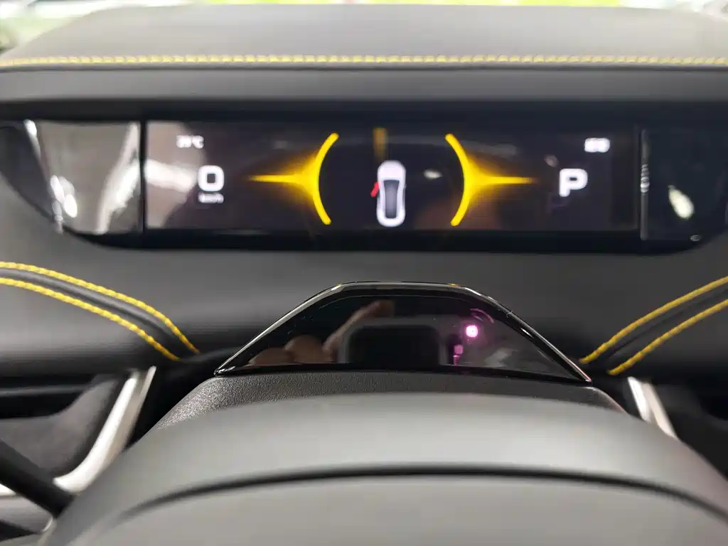 Xiaomi SU7 Ultra 2025 — фото 14