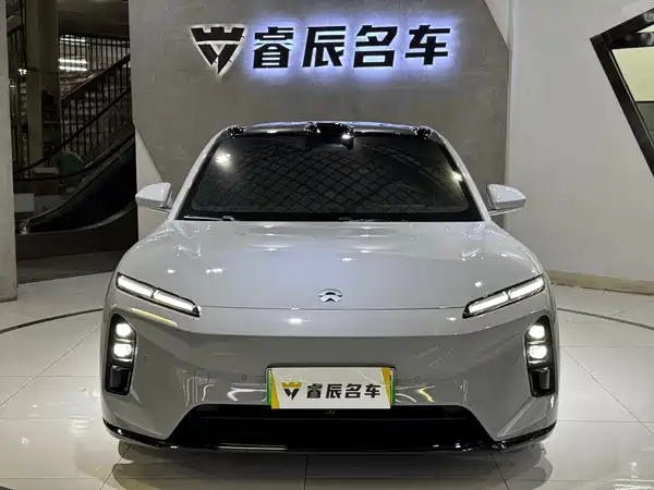 NIO ET5T 2025