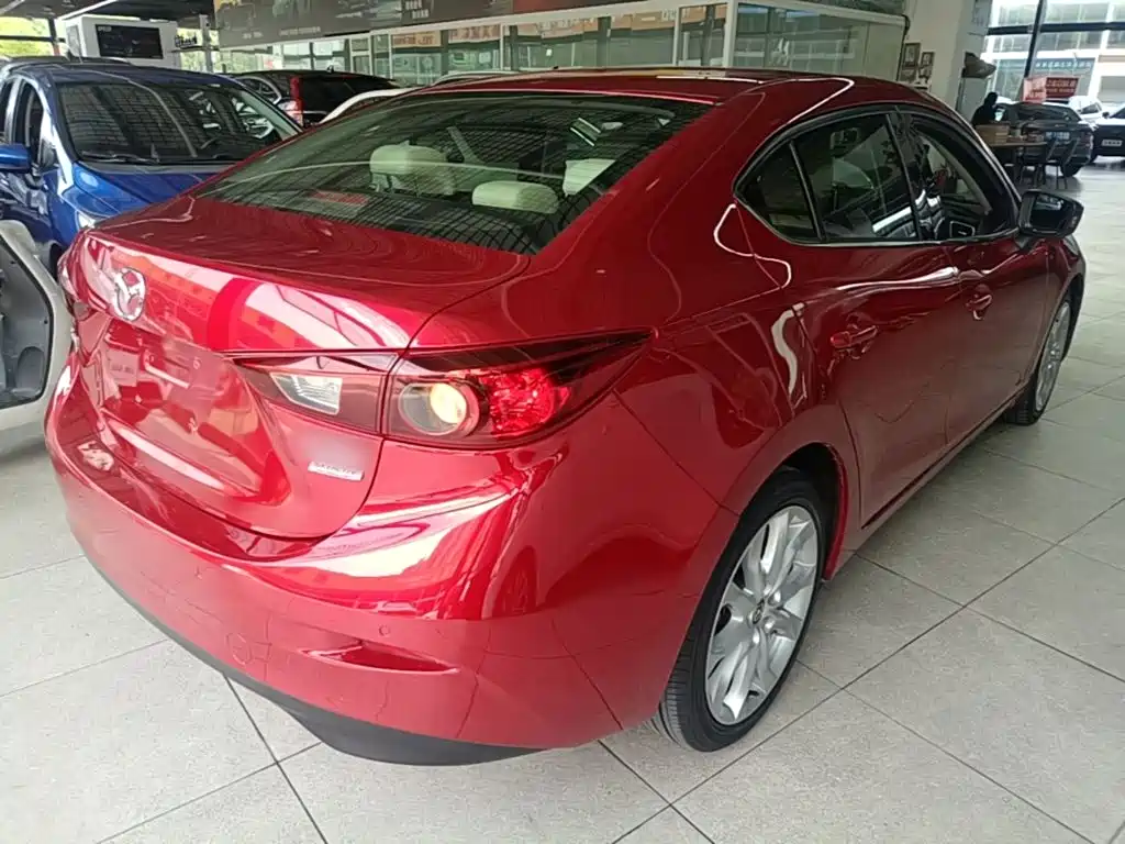 Mazda 3 Angkesela 2014