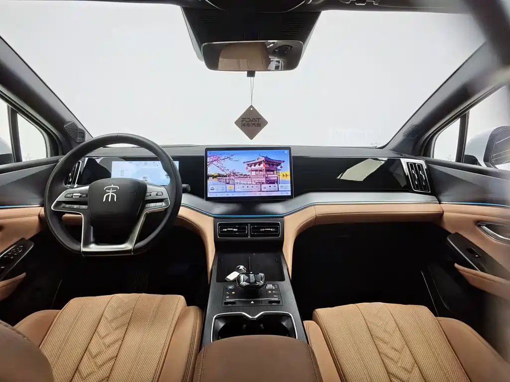 BYD Song L DM-i 2024 — фото 18