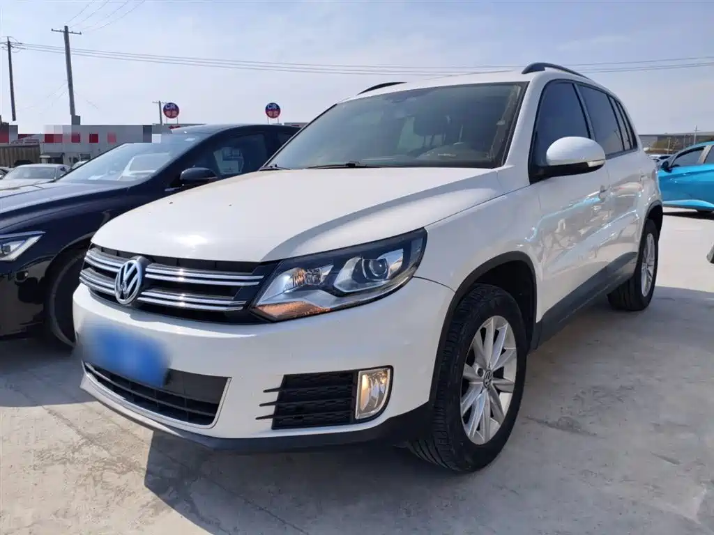 Volkswagen Tiguan 2018 — фото 1