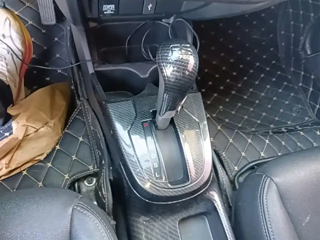 Honda Fit 2014 — фото 10