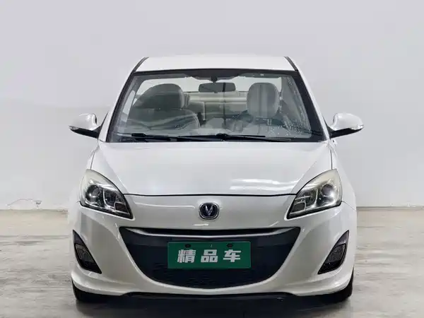 Changan Yuexiang V5 2014