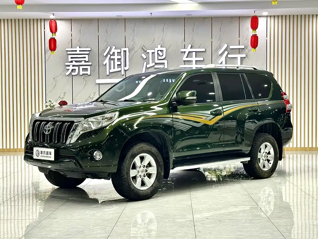 Toyota Prado 2017 — фото 1
