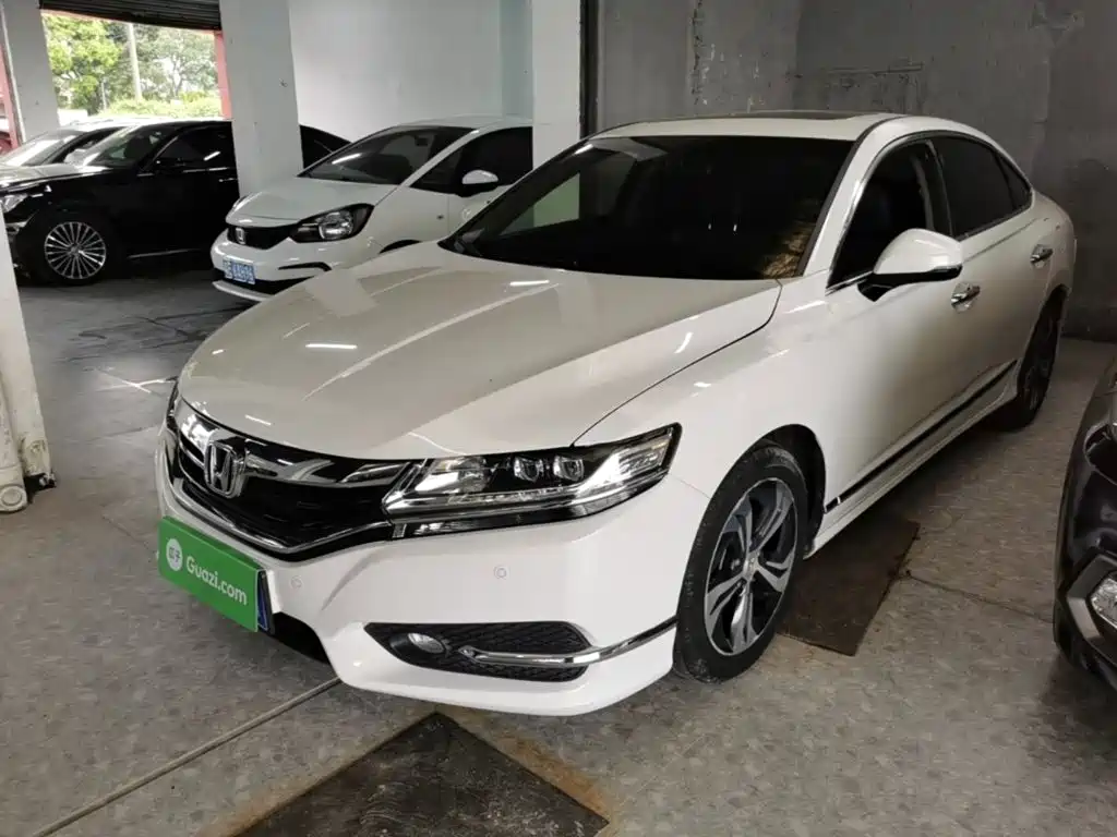 Honda Spirior 2016