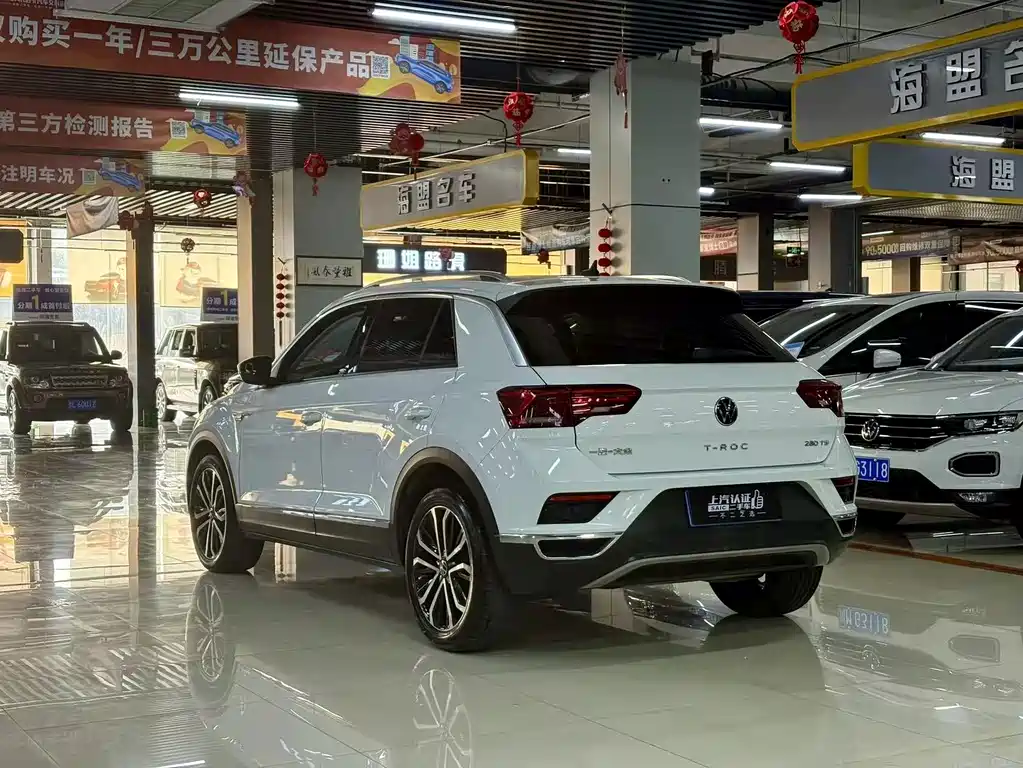 Volkswagen T-Roc 2022 — фото 8