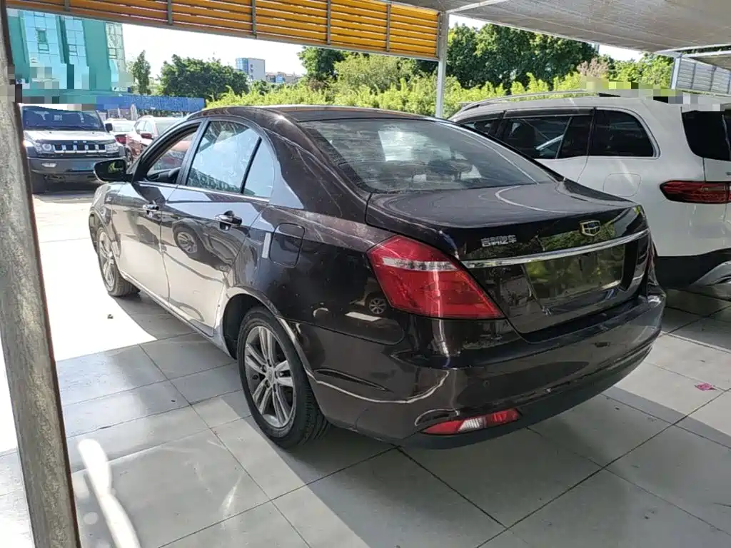 Geely Emgrand 2017