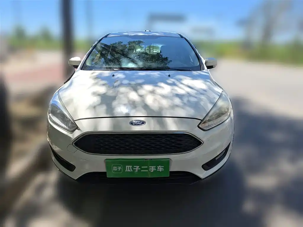 Ford Focus 2018 — фото 3