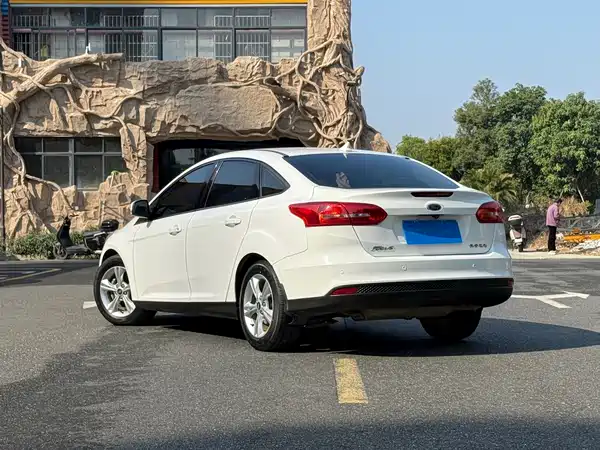 Ford Focus 2016