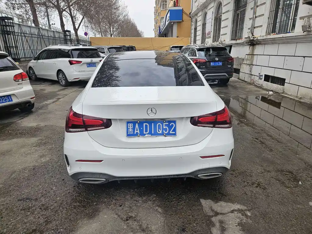 Mercedes-Benz A-Class 2020 — фото 11