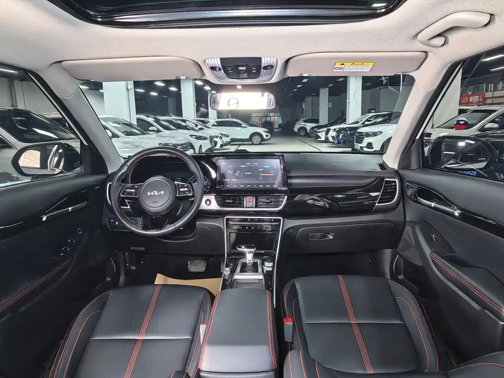 Kia KX3 2023 — фото 14
