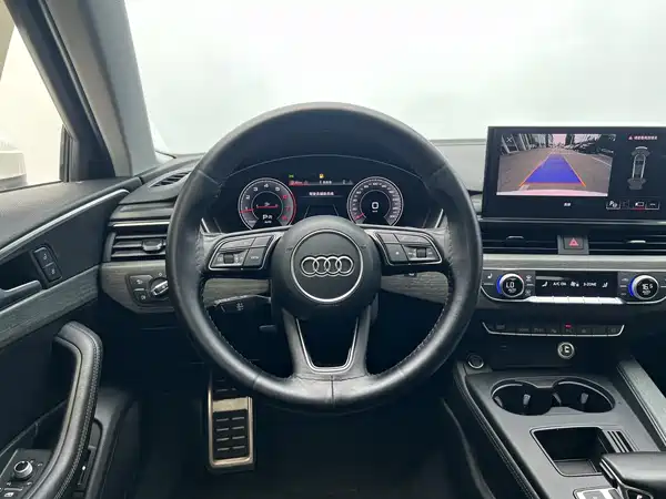Audi A4L 2022