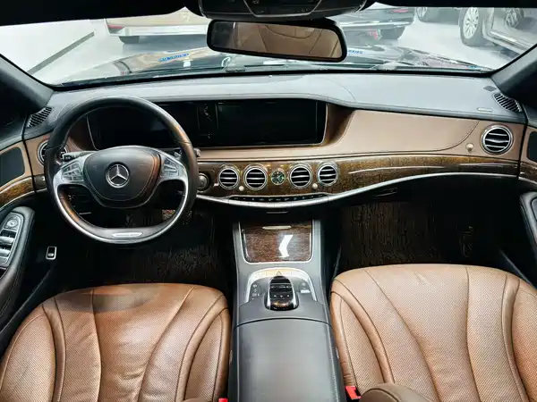 Mercedes-Benz S-Class 2015