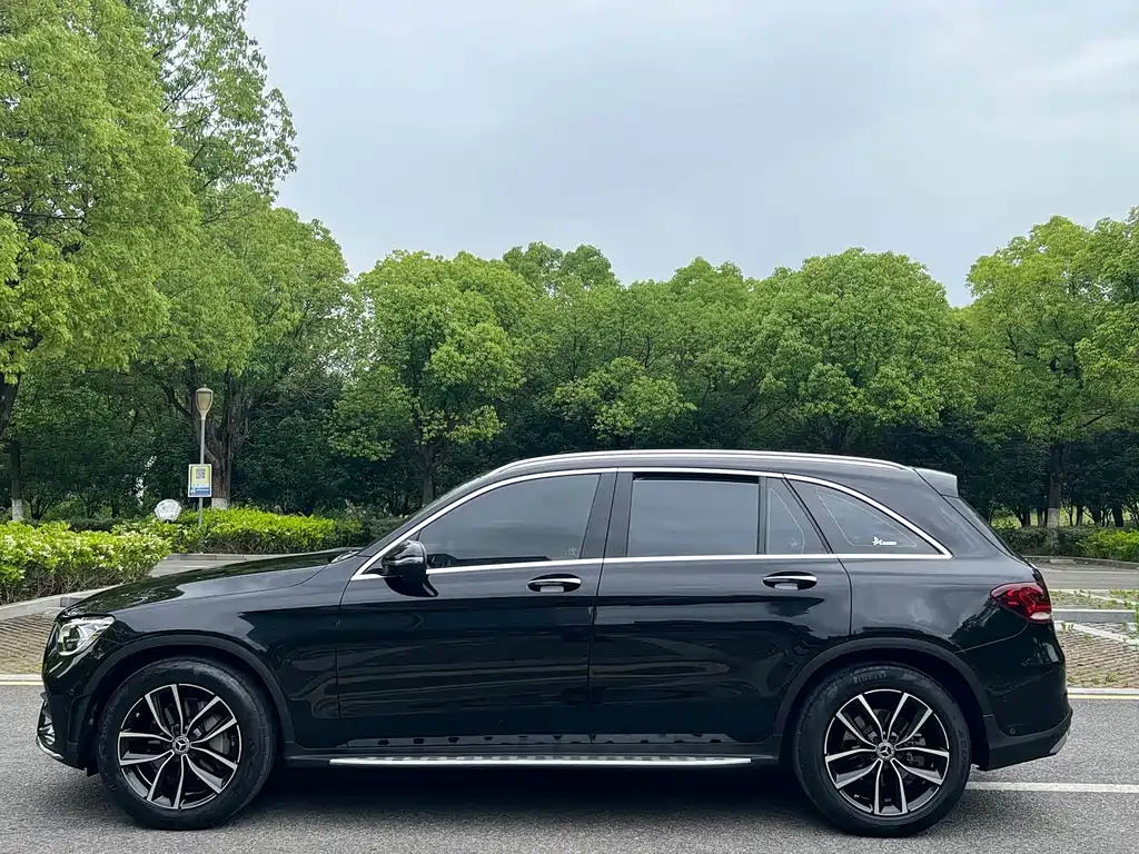Mercedes-Benz GLC 2020