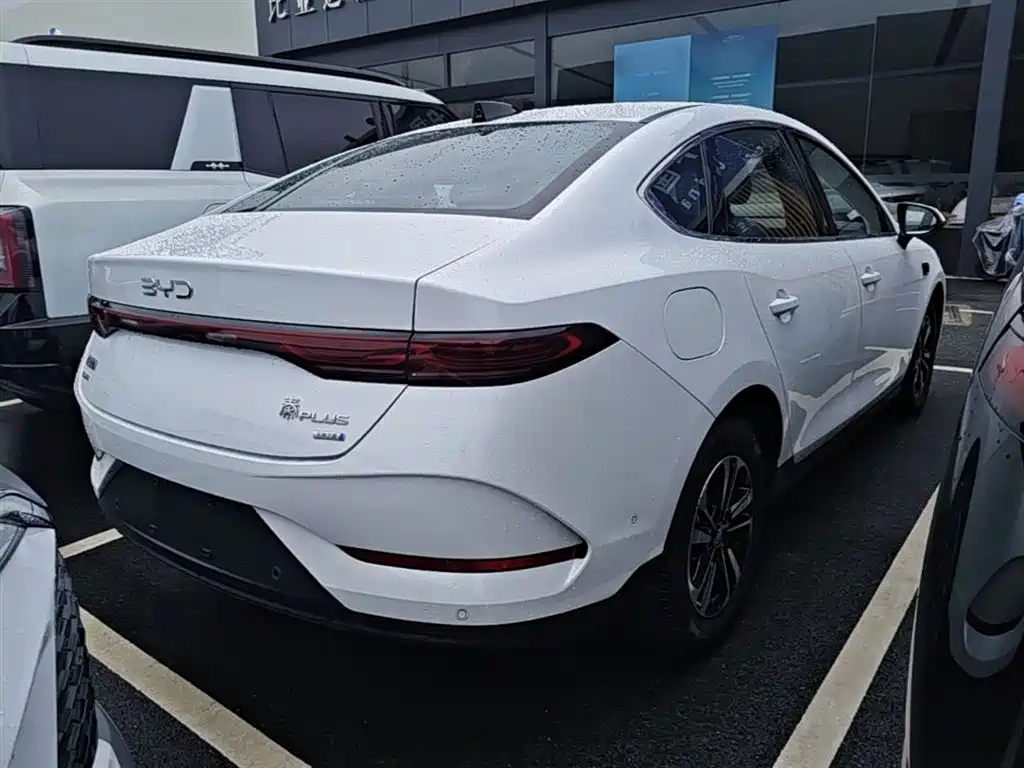 BYD Qin PLUS 2025 — фото 7