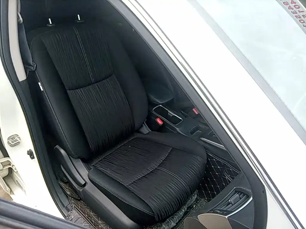 Nissan Sylphy 2022 — фото 25