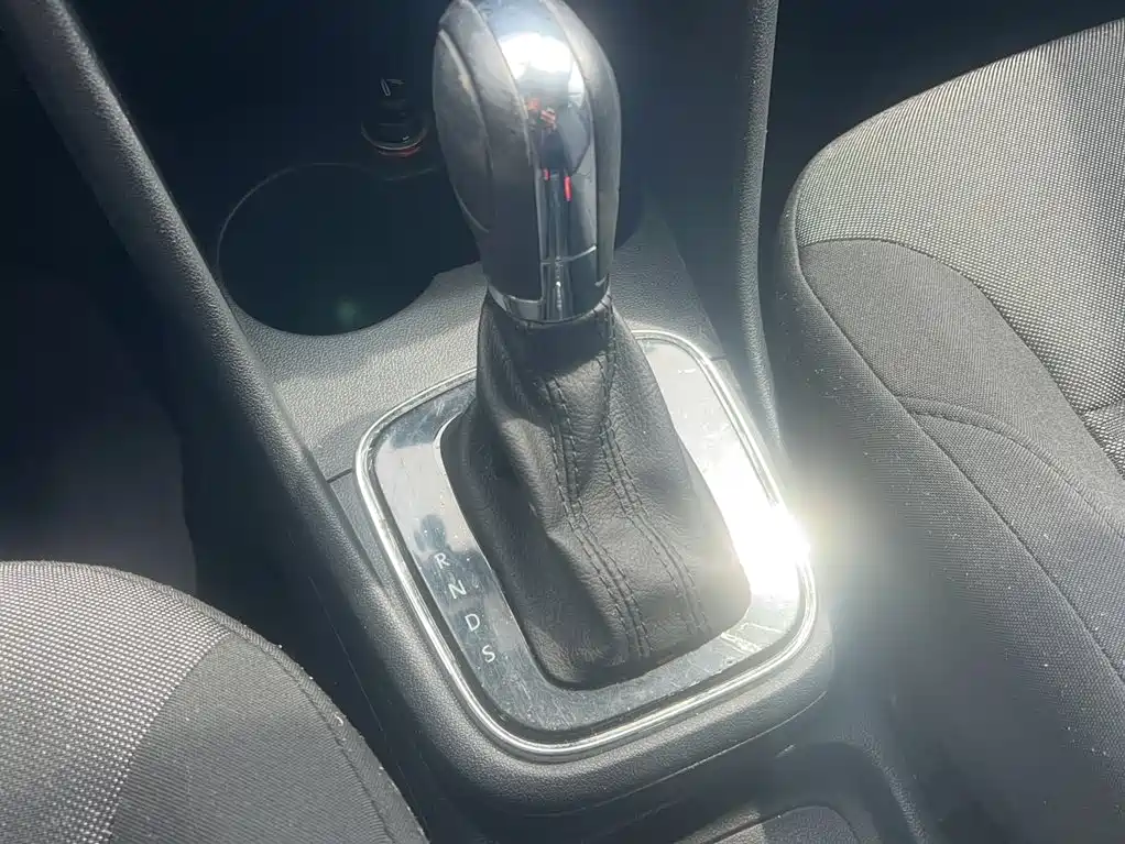 Volkswagen Polo 2016