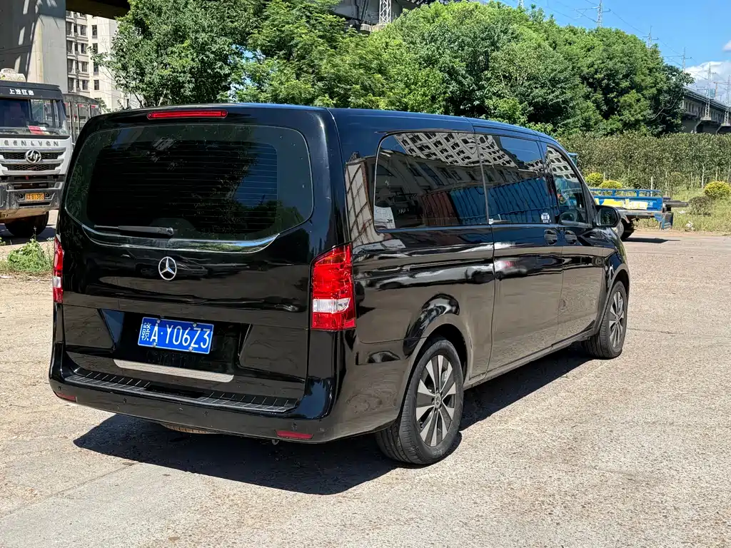 Mercedes-Benz Vito 2021 — фото 9