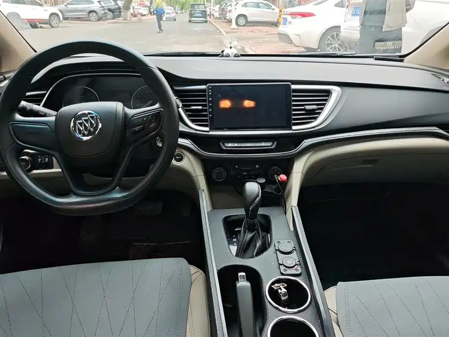 Buick Excelle 2016 — фото 11
