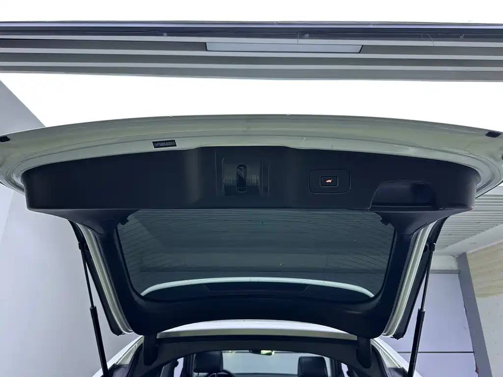 Honda UR-V 2018 — фото 15