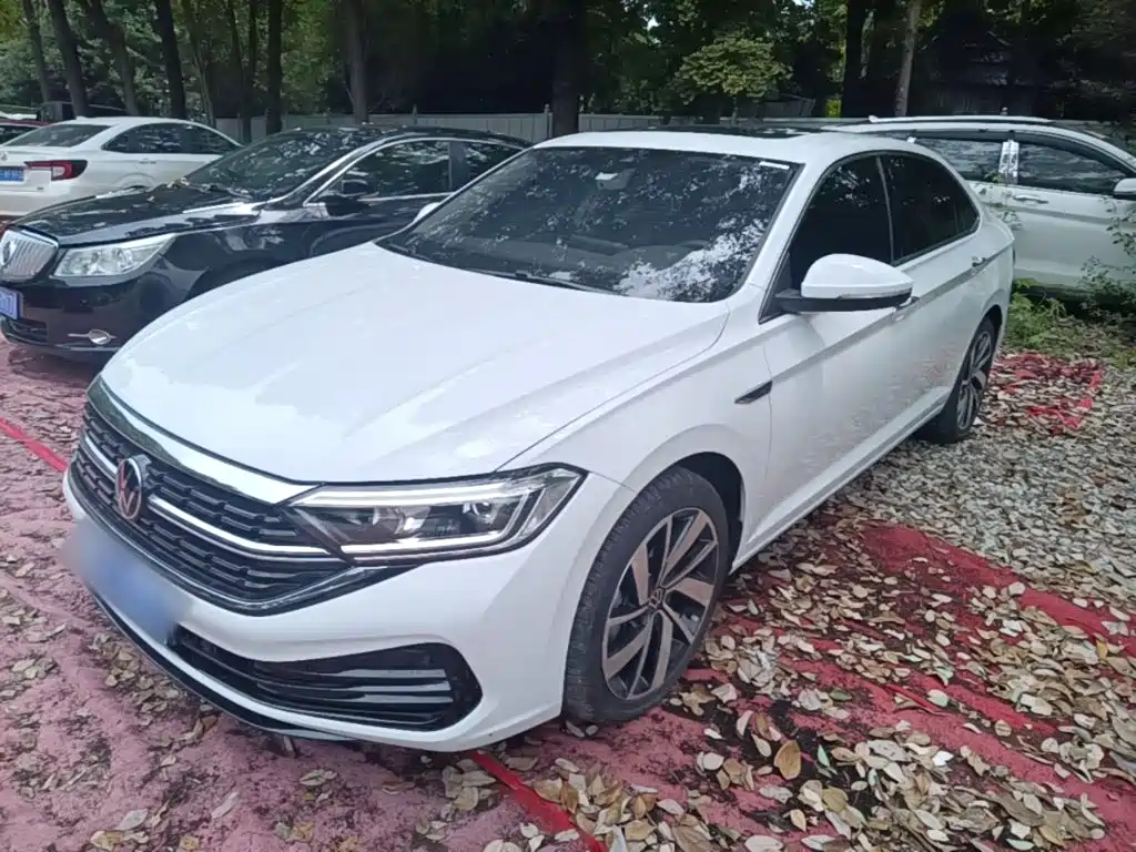 Volkswagen Sagitar 2025