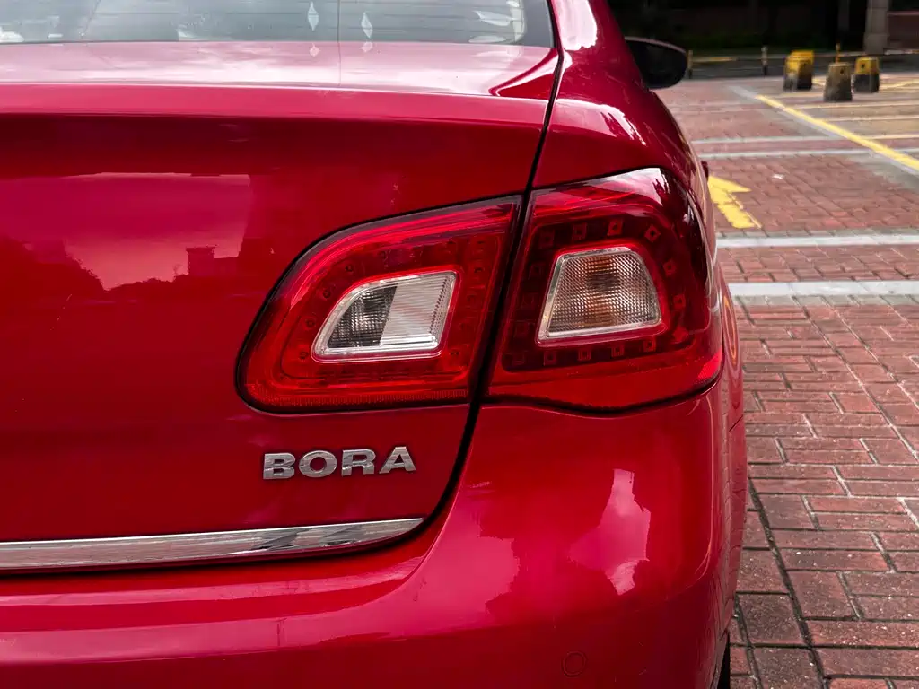 Volkswagen Bora 2012