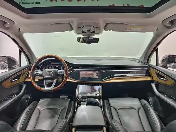 Audi Q7 2021