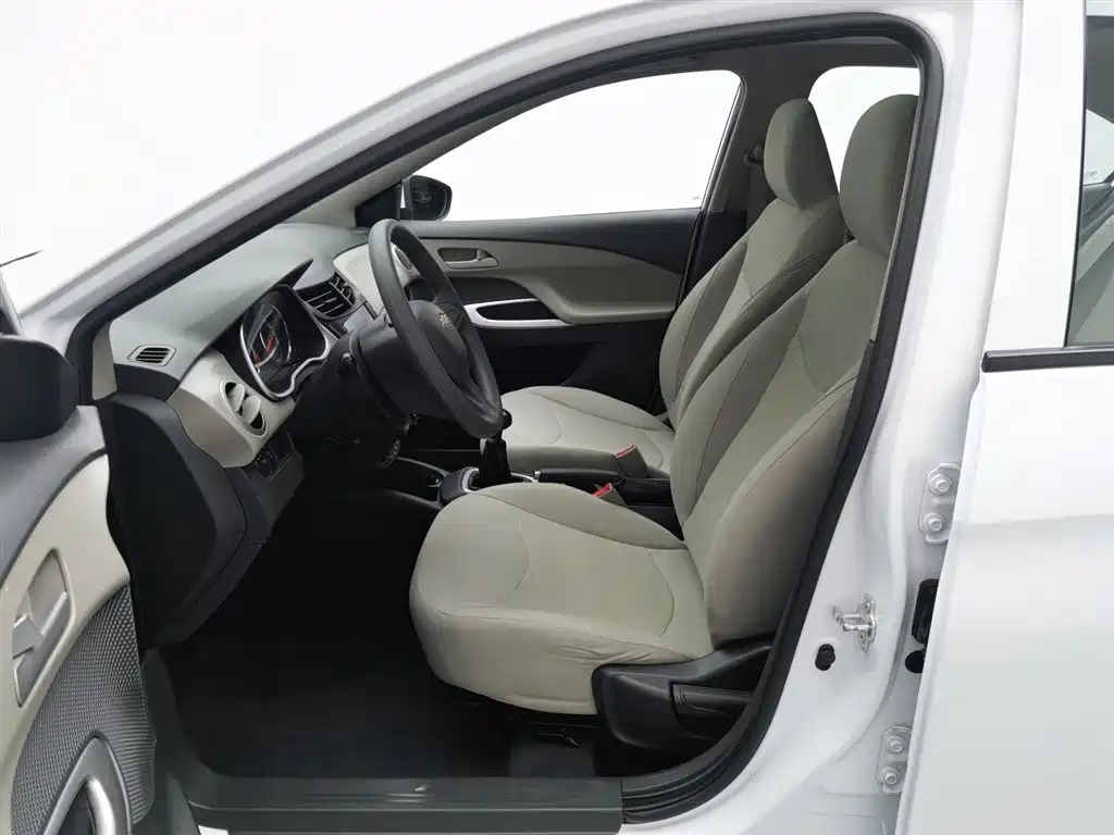 Chevrolet Sail 2015 — фото 10