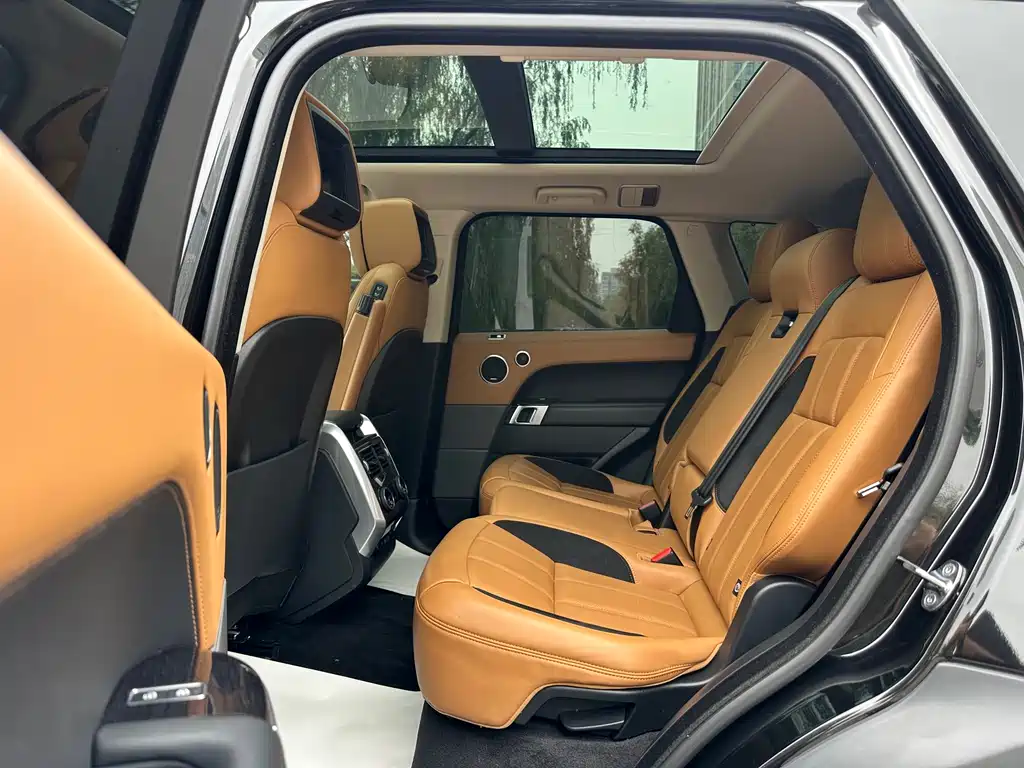 Land Rover Sport 2021 — фото 10